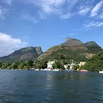 Paraíso na Ilha da Gigóia