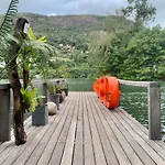 Paraíso na Ilha da Gigóia